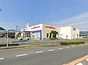 ドラッグユタカ亀岡中央店 790m