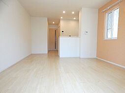 エレガント茱萸木II 101 1階1Kのリビング/ダイニング