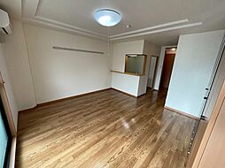 パレスひだまりの丘 302 3階ワンルームのリビング/ダイニング