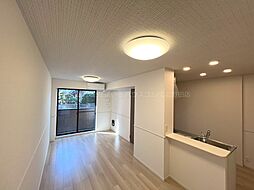 フェルド菩提 103 1階1LDKのリビング/ダイニング