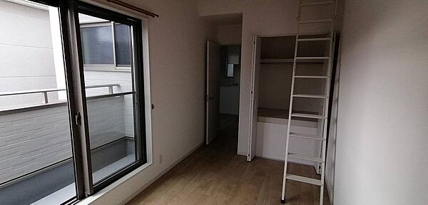 室内を拡大表示