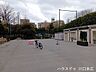周辺：中青木公園手入れの行き届いた園内には遊具や広場が揃い、親子で安心して遊べる環境です。駐車場や無料のテニスコートも完備され、気軽にスポーツや散策を楽しめます。（9:00～16:00） 370m
