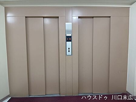 エレベータ