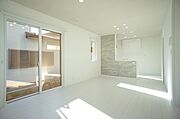 対面キッチンのブロック壁がオシャレ