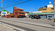 ファミリーマート松山立花店 450m
