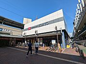 KOHYO兵庫店（748m）