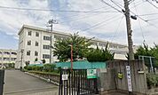 茅ヶ崎市立浜須賀中学校（1457m）