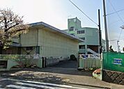 厚木市立妻田小学校（564m）