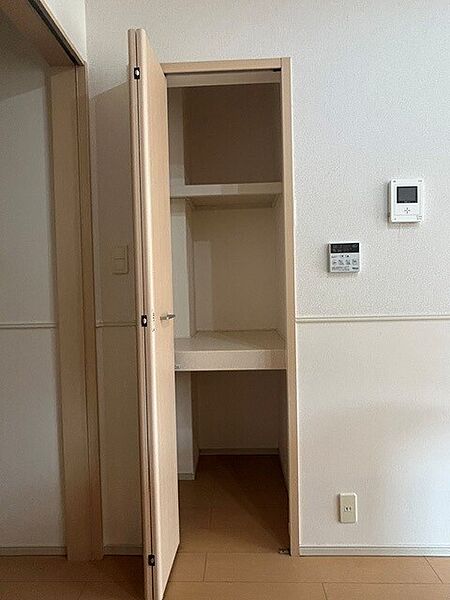 収納