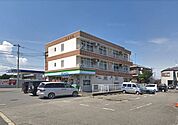 ファミリーマート 愛川中津西店（764m）