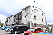 周辺環境に調和する高感度な外観デザイン