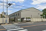 県立中央農業高等学校（913m）
