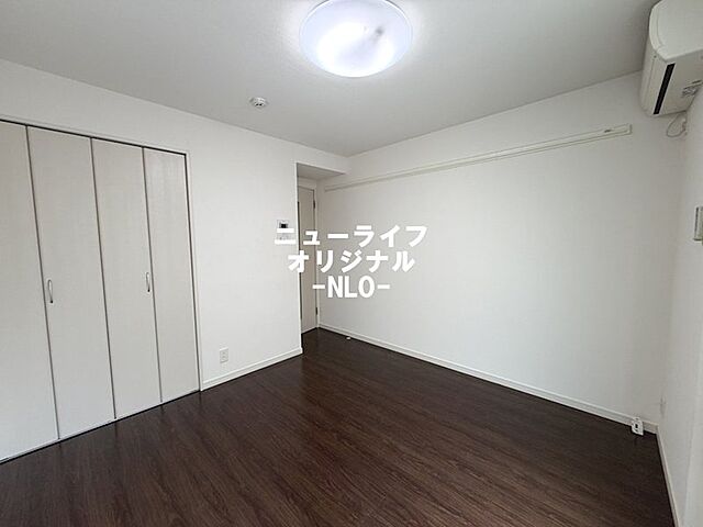 寝室