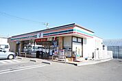 セブンイレブン 大磯生沢店（358m）