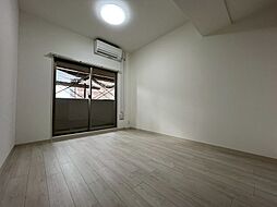 フォーリアライズ尼崎エラン 13階1Kのリビング/ダイニング