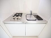 システムキッチン（ガス2口コンロ付）　同仕様写真