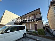外観　宅配BOX　敷地内平面駐車場