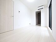 LDK8帖　システムキッチン　エアコン付　