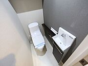 温水洗浄暖房便座付トイレ
