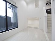 洋室5.2帖　アンダーロフト4.9帖（寝室にも使えます）