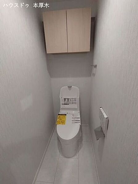 トイレ ウォシュレット付き
