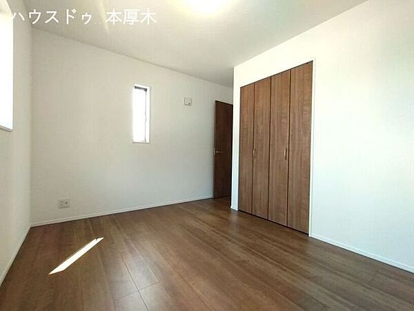 洋室を拡大表示