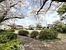 周辺：東本郷第二公園 徒歩10分。●住宅地の中にあり、桜とフジが綺麗です。また、傾斜を散策できる園路があります。遊具やお砂場など小さなお子さまが十分楽しめる公園です。● 750m
