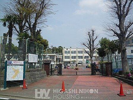 横浜市立山内小学校 徒歩19分。●「自分でできる(自主) みんなとできる(協働)」を教育目標に掲げる山内小。主体的に学び、温かい人間関係を育む子どもを育成します● 1300m