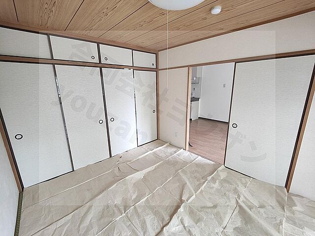 寝室