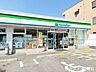 周辺：ファミリーマート 泉大津北助松店 810m