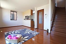 パルモ関谷　B棟 002 号室 2階3LDKのリビング/ダイニング