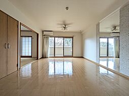 ドゥエル若草 205 号室