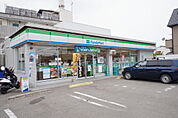 ファミリーマート松山立花店