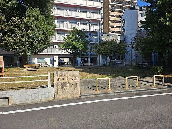 周辺を拡大表示