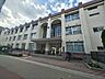 周辺：塚本小学校 490m
