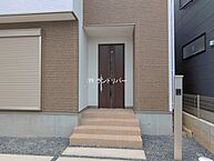 埼玉県草加市両新田西町：物件画像