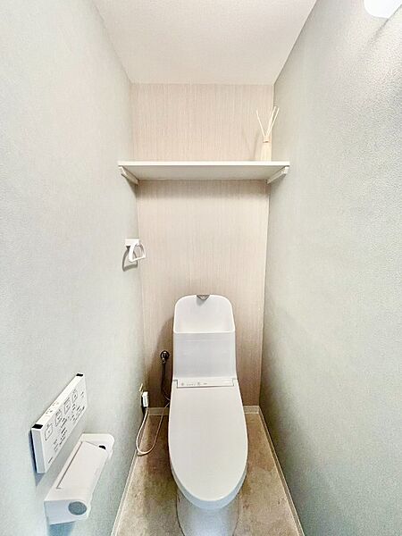 トイレを拡大表示