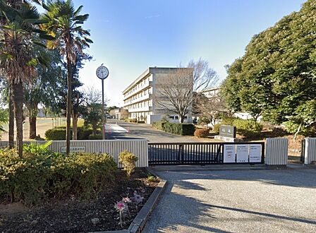 中学校「佐倉市立井野中学校まで1293m」