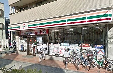 セブンイレブン世田谷桜丘2丁目店 徒歩4分。 290m