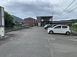 6 / 7