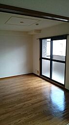アーバン　ステージ 6階2LDKの室内