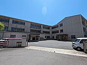 由布市立由布院小学校 2424m