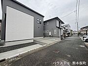 ■理想を叶える新しい暮らしの舞台■高いデザイン性と機能性を兼ね備えた住まい。ここで、家族の新しい物語が始まります。