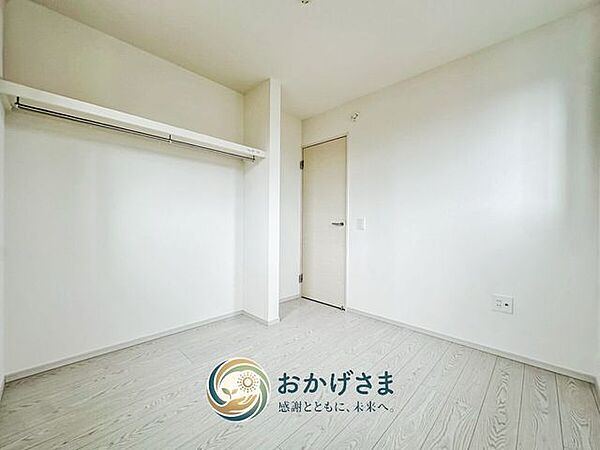洋室を拡大表示