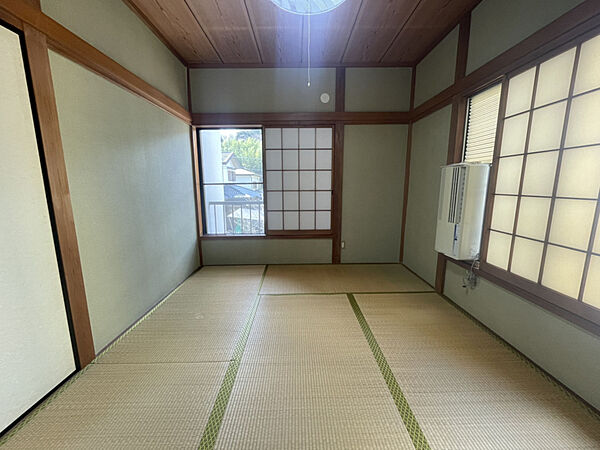 寝室を拡大表示