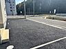 外観：前面道路含む現地写真