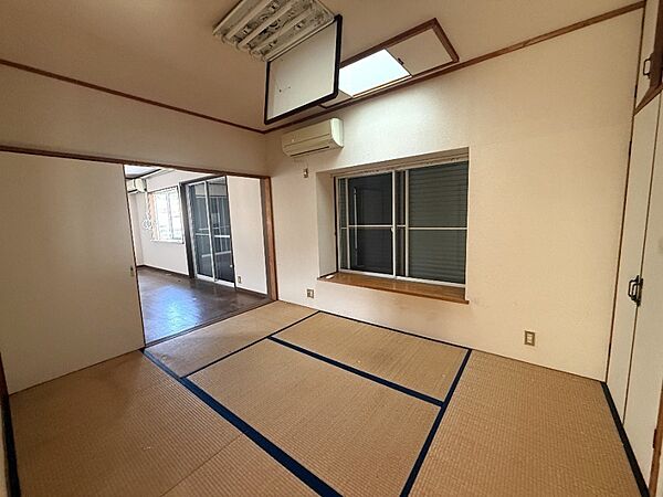 寝室