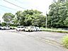 駐車場：敷地内に駐車場ございます