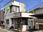 小平警察署鷹の台駅前交番たかの台駅前にある交番です。地域の方々の安心や安全を守る為、日々の相談やパトロールなどを行っています 1020m