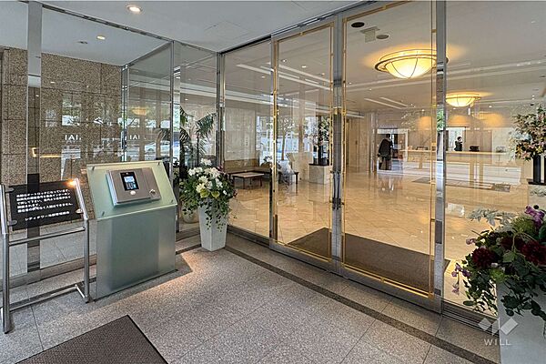 エントランスを拡大表示